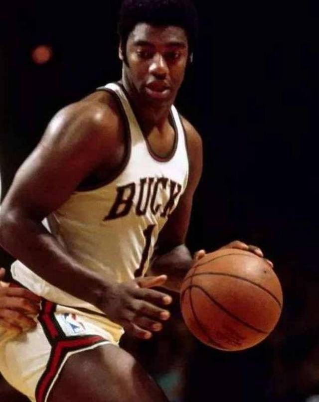 這位昔日的 這位昔日的