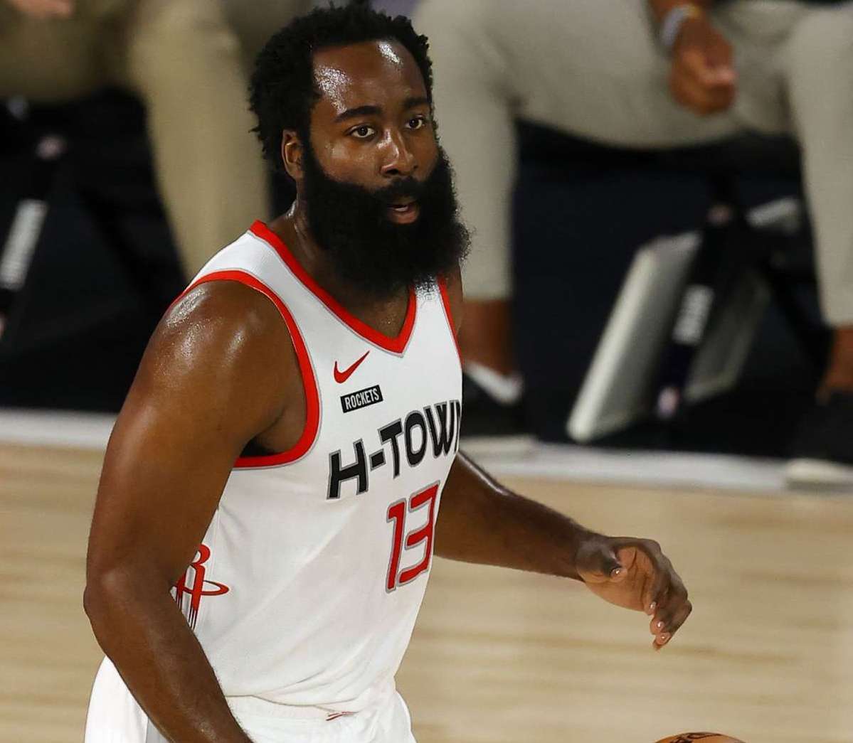 边路突破 边路突破